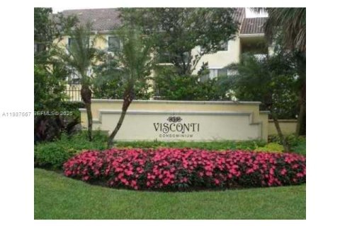 Condo in Coral Springs, Florida, 3 bedrooms  № 2058007