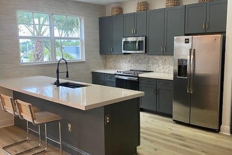 Touwnhouse à vendre à Delray Beach, Floride: 4 chambres, 219.99 m2 № 2251552 - photo 2