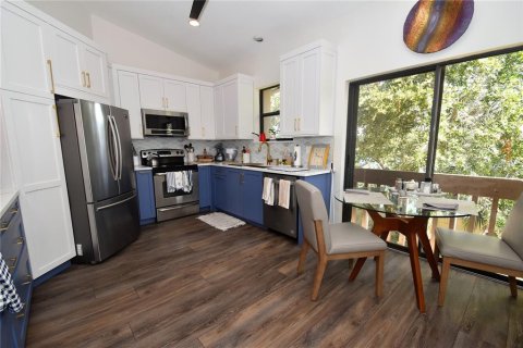 Copropriété à louer à Sarasota, Floride: 3 chambres, 164.9 m2 № 564241 - photo 14