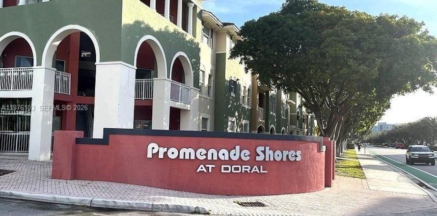 Condo à Doral, Floride, 3 chambres  № 2040274