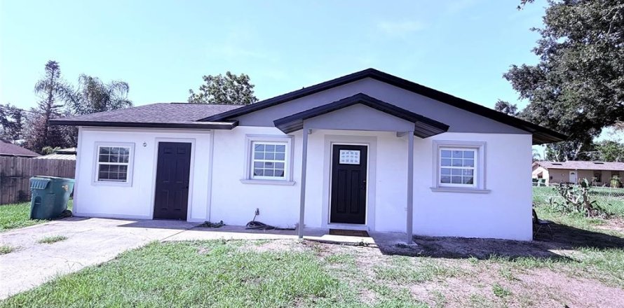 Villa ou maison à Dundee, Floride 3 chambres, 113.53 m2 № 2295138
