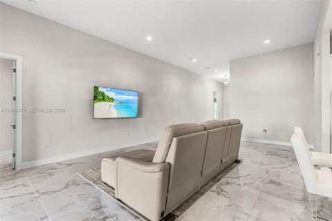 Casa en venta en Naples, Florida, 4 dormitorios, 231.23 m2 № 2002303 - foto 20