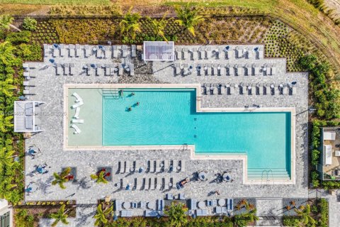 Casa en venta en Naples, Florida, 4 dormitorios, 231.23 m2 № 2002303 - foto 4