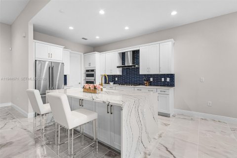 Casa en venta en Naples, Florida, 4 dormitorios, 231.23 m2 № 2002303 - foto 14