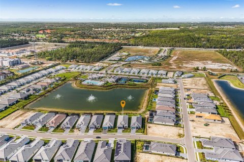 Casa en venta en Naples, Florida, 4 dormitorios, 231.23 m2 № 2002303 - foto 6