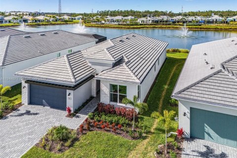 Casa en venta en Naples, Florida, 4 dormitorios, 231.23 m2 № 2002303 - foto 7