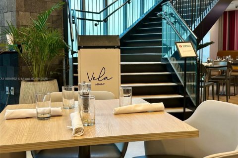 Condo in Miami, Florida, 1 bedroom  № 1445608 - photo 21