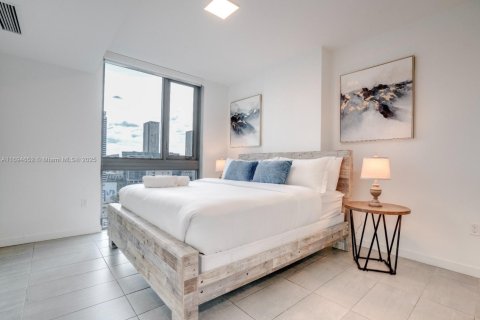 Condo in Miami, Florida, 1 bedroom  № 1445608 - photo 10