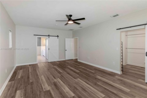 Villa ou maison à vendre à Homestead, Floride: 4 chambres, 255.76 m2 № 2052049 - photo 25