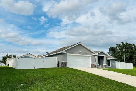 Casa en venta en Ocala, Florida, 3 dormitorios, 158.12 m2 № 1914744 - foto 1