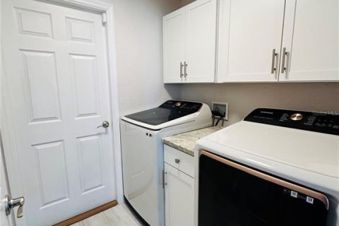 Casa en venta en Ocala, Florida, 3 dormitorios, 158.12 m2 № 1914744 - foto 27