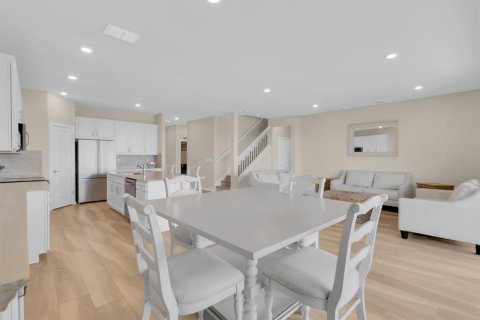 Casa en venta en Clermont, Florida, 5 dormitorios, 268.77 m2 № 1782740 - foto 18