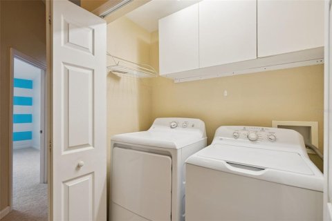 Townhouse in Sanford, Florida 3 bedrooms, 156.73 sq.m. № 2148574 - photo 16