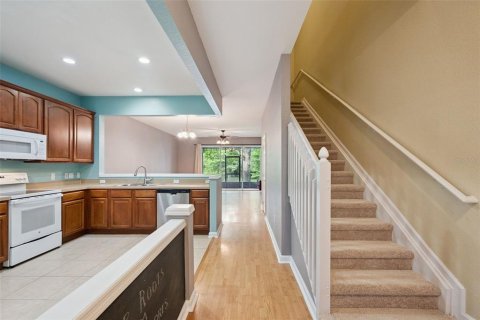 Townhouse in Sanford, Florida 3 bedrooms, 156.73 sq.m. № 2148574 - photo 2