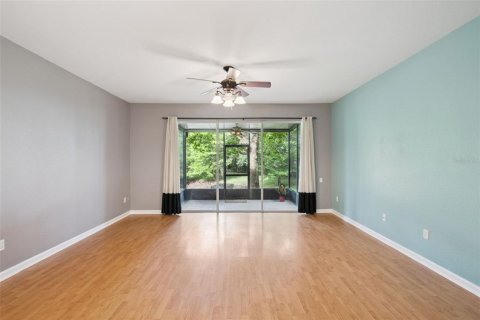 Townhouse in Sanford, Florida 3 bedrooms, 156.73 sq.m. № 2148574 - photo 3