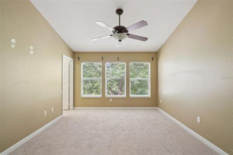 Townhouse in Sanford, Florida 3 bedrooms, 156.73 sq.m. № 2148574 - photo 12