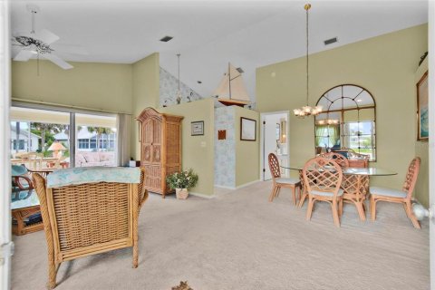 Casa en venta en Palm Coast, Florida, 3 dormitorios, 128.39 m2 № 2424417 - foto 29
