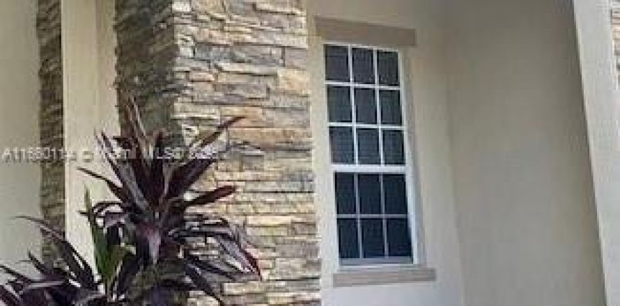Condo à Miami, Floride, 4 chambres № 1862387