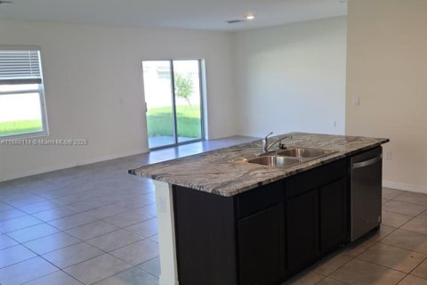 Copropriété à louer à Miami, Floride: 4 chambres, 214.79 m2 № 1862387 - photo 8