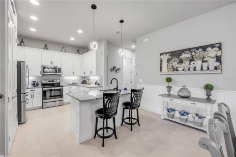 Townhouse in Ormond Beach, Florida 3 bedrooms, 198.53 sq.m. № 1759803 - photo 4