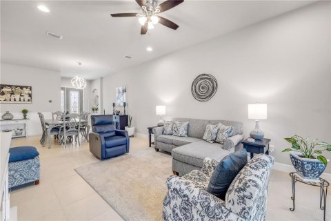 Townhouse in Ormond Beach, Florida 3 bedrooms, 198.53 sq.m. № 1759803 - photo 20