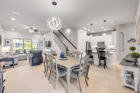 Townhouse in Ormond Beach, Florida 3 bedrooms, 198.53 sq.m. № 1759803 - photo 14