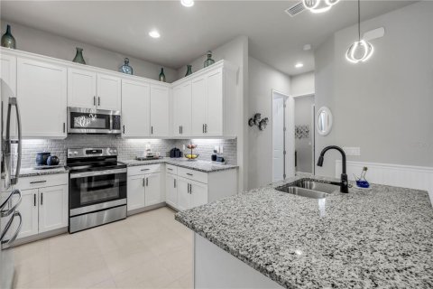 Townhouse in Ormond Beach, Florida 3 bedrooms, 198.53 sq.m. № 1759803 - photo 26