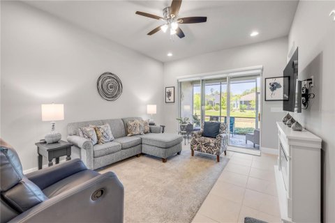 Townhouse in Ormond Beach, Florida 3 bedrooms, 198.53 sq.m. № 1759803 - photo 18