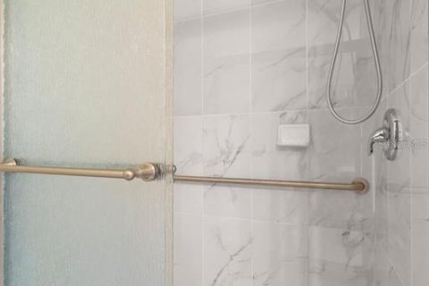 Adosado en venta en Saint Petersburg, Florida, 2 dormitorios, 109.62 m2 № 2142681 - foto 16
