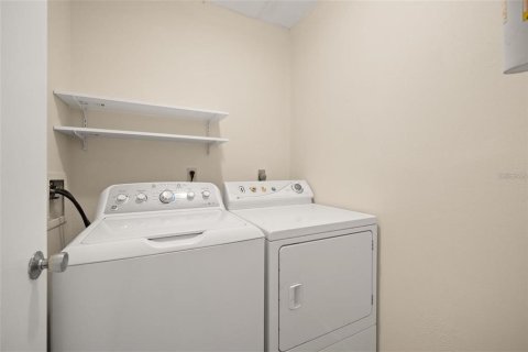 Adosado en venta en Saint Petersburg, Florida, 2 dormitorios, 109.62 m2 № 2142681 - foto 11