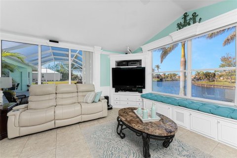 Casa en venta en Port Charlotte, Florida, 3 dormitorios, 211.17 m2 № 1590119 - foto 30