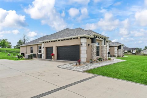 Casa en venta en Ocala, Florida, 4 dormitorios, 338.26 m2 № 2424211 - foto 5