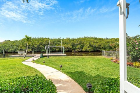 Casa en venta en Palm City, Florida, 3 dormitorios, 191.19 m2 № 1073926 - foto 1