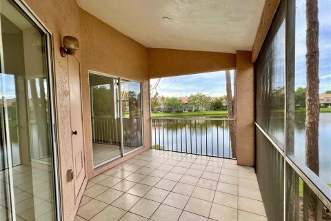 Condominio en venta en Oldsmar, Florida, 3 dormitorios, 154.96 m2 № 1719000 - foto 9