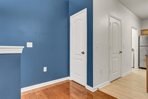 Condo in Tampa, Florida, 1 bedroom  № 1586196 - photo 5