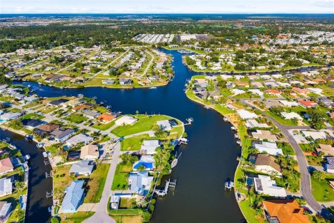 Casa en venta en Englewood, Florida, 3 dormitorios, 169.92 m2 № 1751240 - foto 3