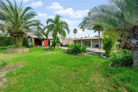 Villa ou maison à vendre à Holiday, Floride: 3 chambres, 182.27 m2 № 2421748 - photo 2