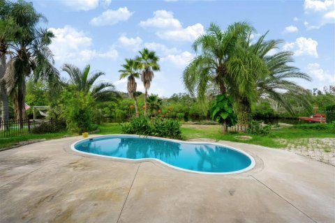 Villa ou maison à vendre à Holiday, Floride: 3 chambres, 182.27 m2 № 2421748 - photo 10