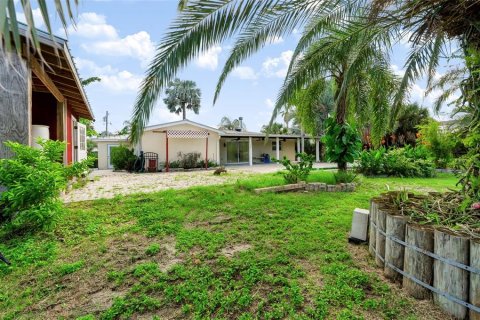 Villa ou maison à vendre à Holiday, Floride: 3 chambres, 182.27 m2 № 2421748 - photo 5