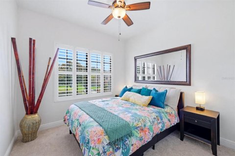 Condo in Bradenton, Florida, 3 bedrooms № 2237022 - photo 17