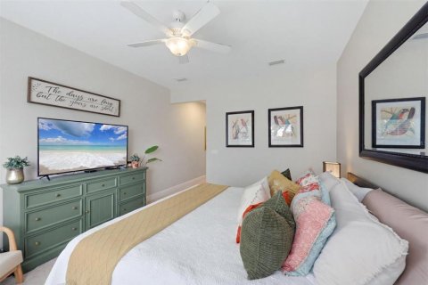 Condo in Bradenton, Florida, 3 bedrooms № 2237022 - photo 15