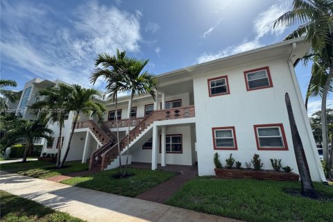 Apartment in Fort Lauderdale, Florida 1 bedroom, 52.95 sq.m. № 2087078