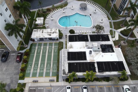 Condo in Oakland Park, Florida, 2 bedrooms  № 1834359 - photo 29