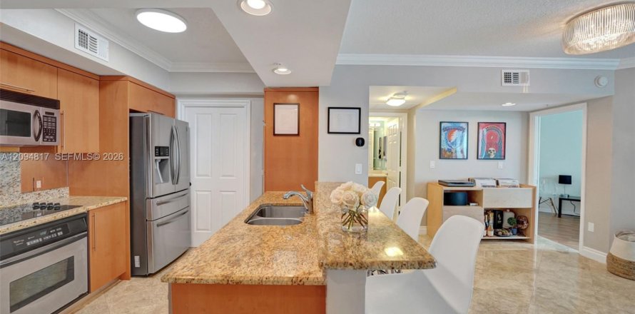 Condo in Fort Lauderdale, Florida, 2 bedrooms  № 2385542