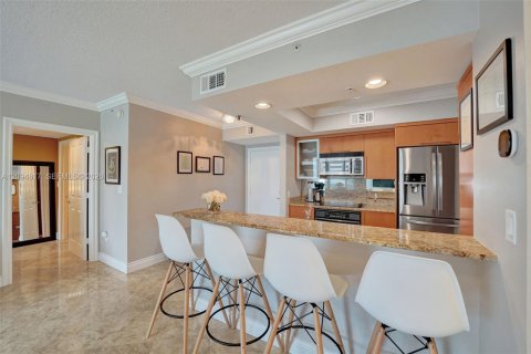 Condo in Fort Lauderdale, Florida, 2 bedrooms  № 2385542 - photo 8