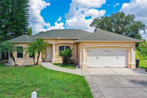 House in North Port, Florida 3 bedrooms, 167.22 sq.m. № 1775521 - photo 16