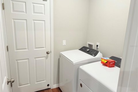 Casa en venta en Clermont, Florida, 4 dormitorios, 200.67 m2 № 1685049 - foto 25