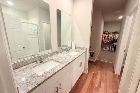 Casa en venta en Clermont, Florida, 4 dormitorios, 200.67 m2 № 1685049 - foto 12