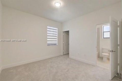 Villa ou maison à louer à Miramar, Floride: 5 chambres, 337.51 m2 № 2426680 - photo 29
