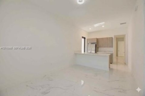 Villa ou maison à louer à Miramar, Floride: 5 chambres, 337.51 m2 № 2426680 - photo 14